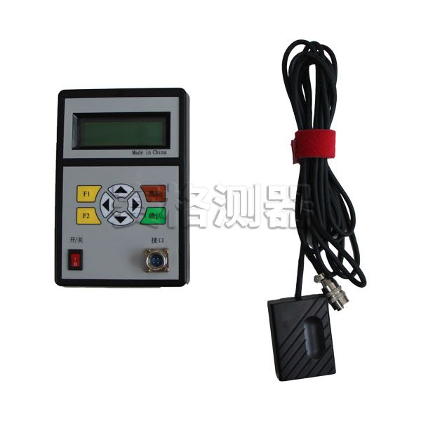 5c302a3da5bb5.jpg 發(fā)動機轉(zhuǎn)速儀主機加傳感器0.jpg