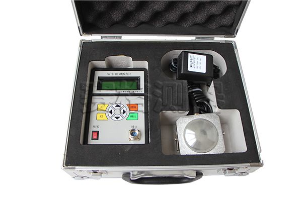 5c302ae6307eb.jpg 踏板力計裝箱0.jpg